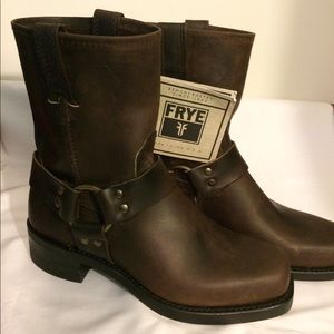 Frye Harness bootie M 7 W 9